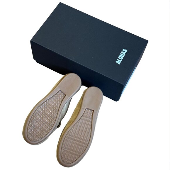 ALOHAS Rowan Suede Beige Leather Loafers $190 NEW Sz 37 6.5 - Picture 4 of 6